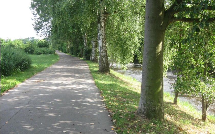 Radweg and der Hönne