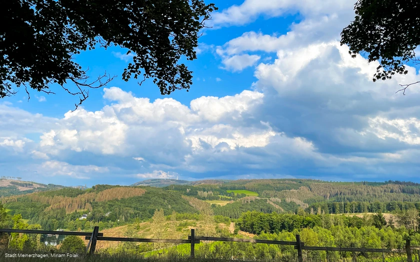 Beste Aussicht auf das Ebbegebirge mit der Nordhelle