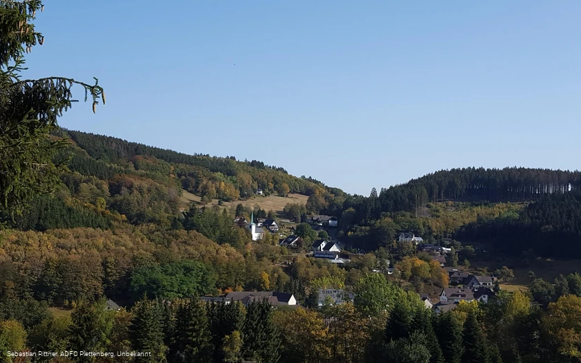 Bank mit Blick über Landemert