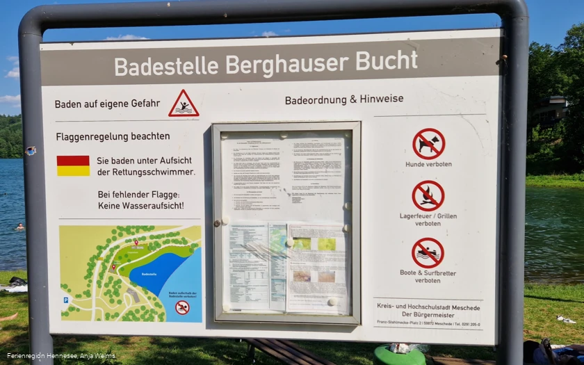 schild badestelle berghauser bucht 20230611_171113 (anja weims).jpg schild badestelle berghauser bucht 20230611_171113 (anja weims).jpg