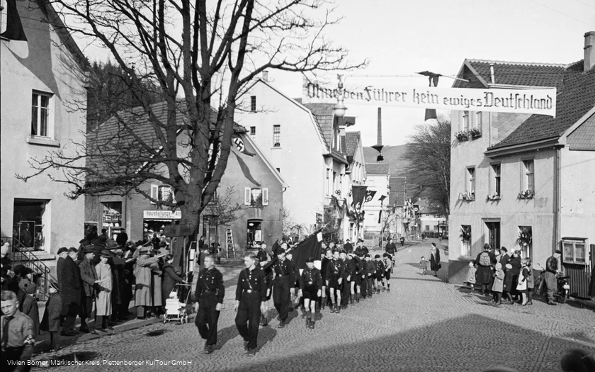 Jugend unterm Hakenkreuz