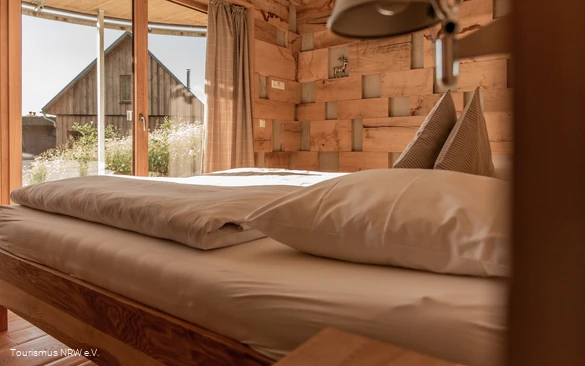 Liebesgrün SLD Zimmer Innen FY © Tourismus NRW e.V..jpg