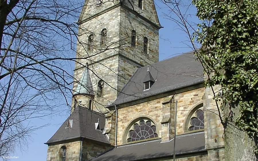 Kirche St. Johannes Baptist