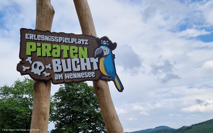 Logo Piratenbucht Hennesee Logo Piratenbucht Hennesee