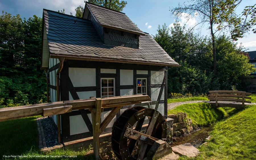 Wasserrad in Grafschaft