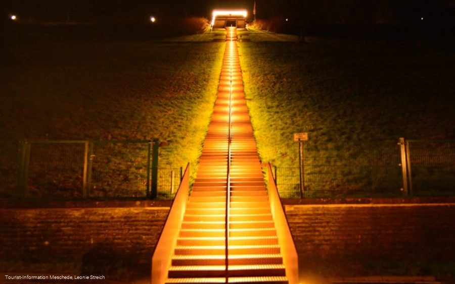 Himmelstreppe bei Nacht Himmelstreppe bei Nacht