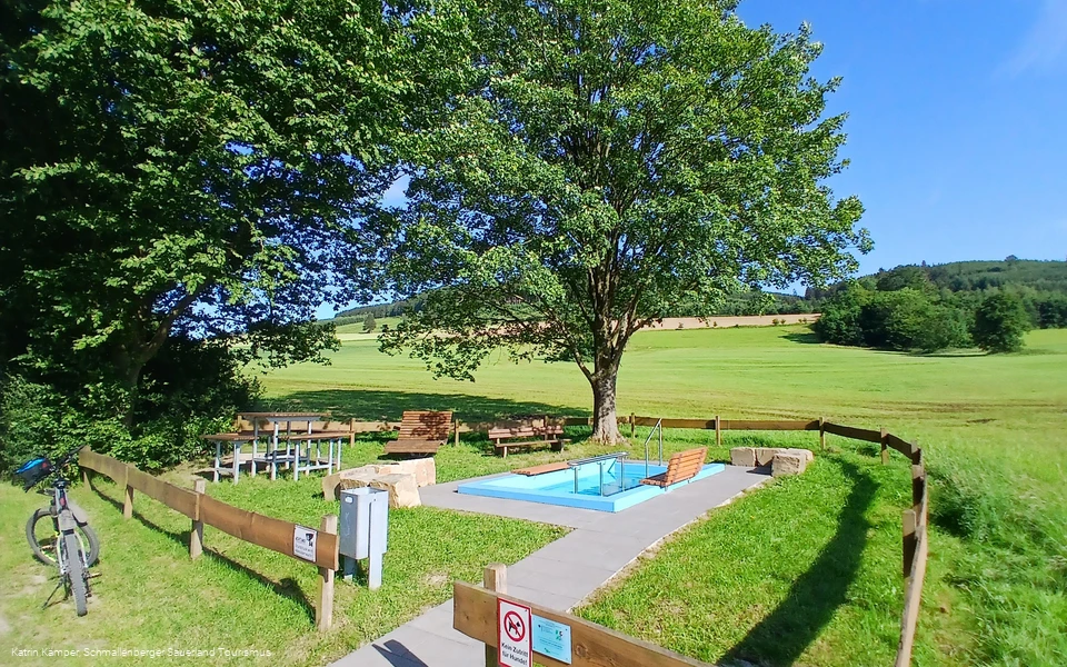 Tretbecken Bremke an der Henneseeschleife