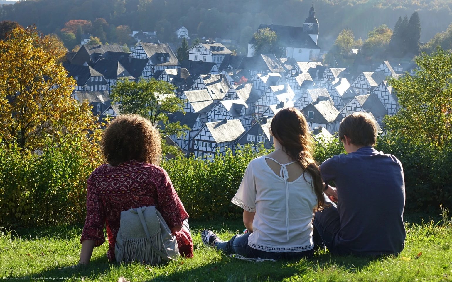 kleine Pause mit Blick auf die Freudenberger Altstadt "Alter Flecken"