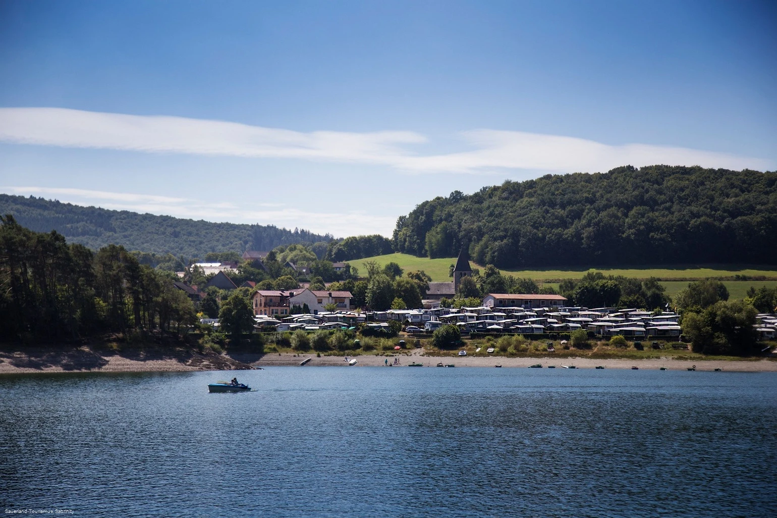 diemelsee c) sabrinity Sauerland-Tourismus.jpg